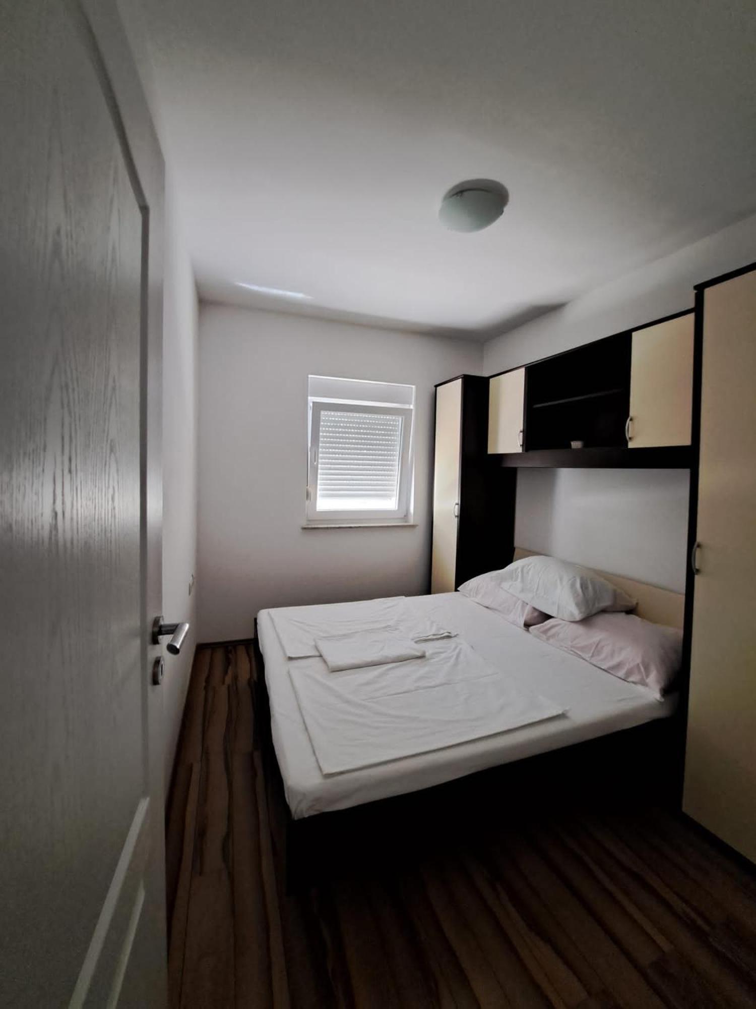 Apartments Maretic Mandre Kültér fotó