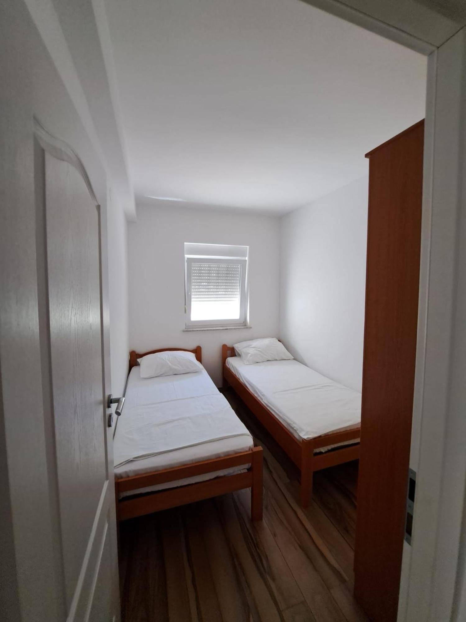 Apartments Maretic Mandre Kültér fotó